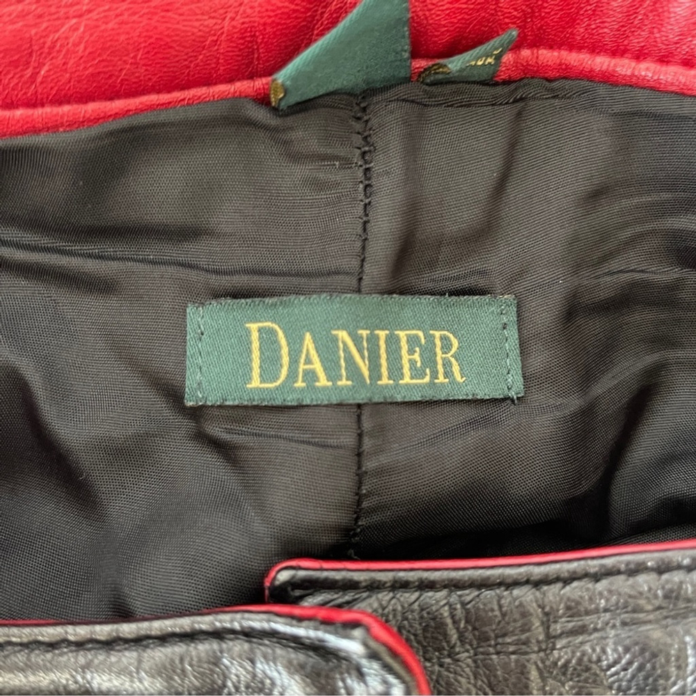 Vintage Danier Black Flare Leather Trousers 6 mid-rise soft leather 90's zip leg - Picture 8 of 9